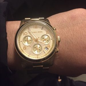 MK runway watch